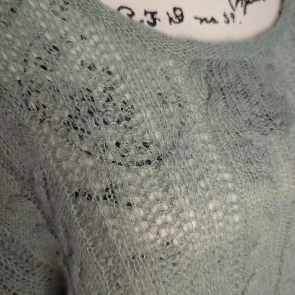 NWT Free People Green Textured Crew Neck Sweater - Picture 2 of 8